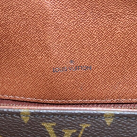 LOUIS VUITTON Monogram Saint Cloud GM Shoulder Bag M51242 LV Auth 142223 - Picture 10 of 16